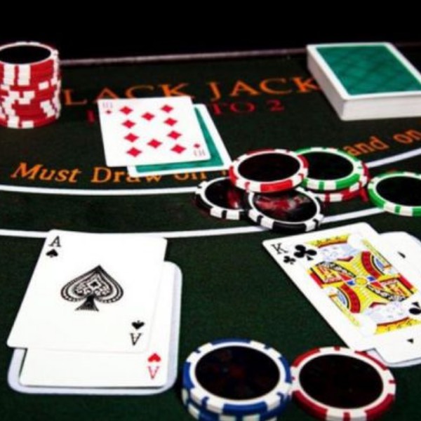 Kinh nghiệm chơi bài Xì Tố trăm trận trăm thắng 4 chơi bài xì tố trăm trận trăm thắng